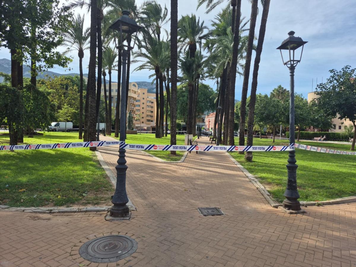 Dénia registra rachas superiores a los 70 km/h y se cierran varios espacios públicos