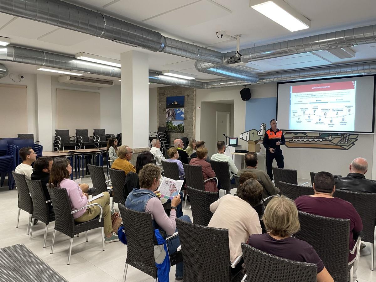 Benitatxell define cinco puntos de encuentro para emergencias y catástrofes Benitatxell define cinco puntos de encuentro para emergencias y catástrofes