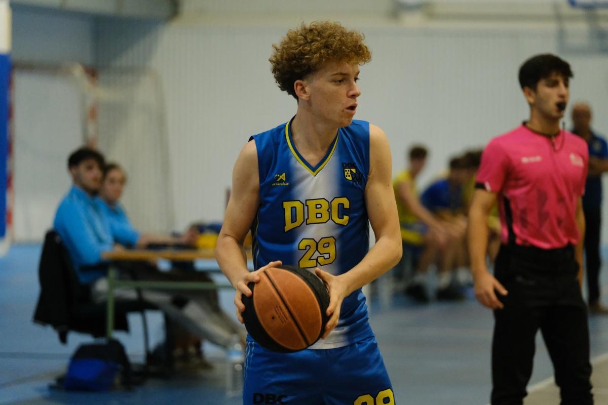 Dénia Bàsquet 1ª división cae en Calp mientras júniors y séniors 1ª zonal vencen 