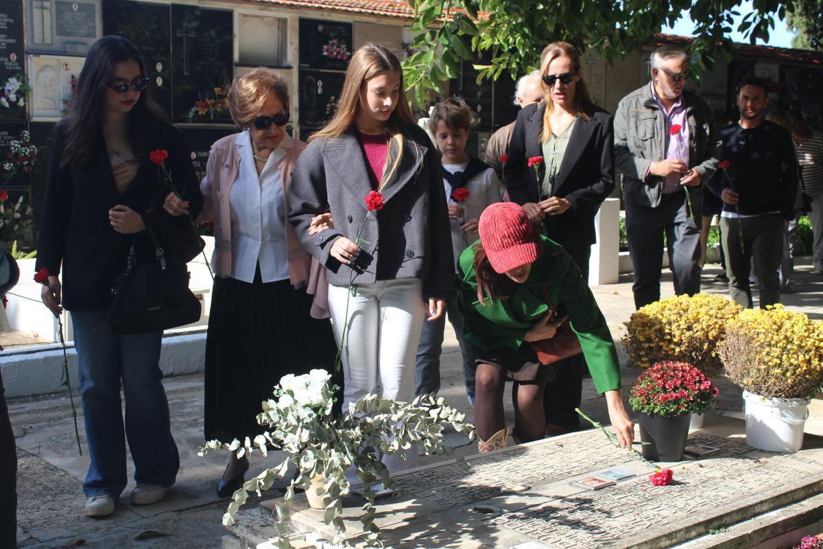 Homenaje a los 49 republicanos de la Marina Alta fusilados en 1939 en Dénia Homenaje a los 49 republicanos de la Marina Alta fusilados en 1939 en Dénia