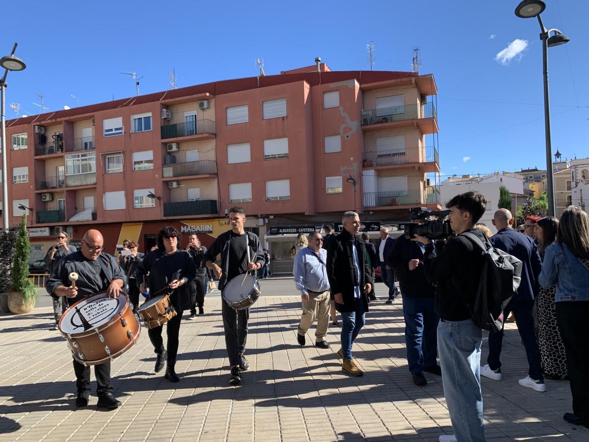 Dones de la Marina, protagonistes de l'estand d'Els Poblets a la Fira de Fires ondarenca Dones de la Marina, protagonistes de l'estand d'Els Poblets a la Fira de Fires ondarenca