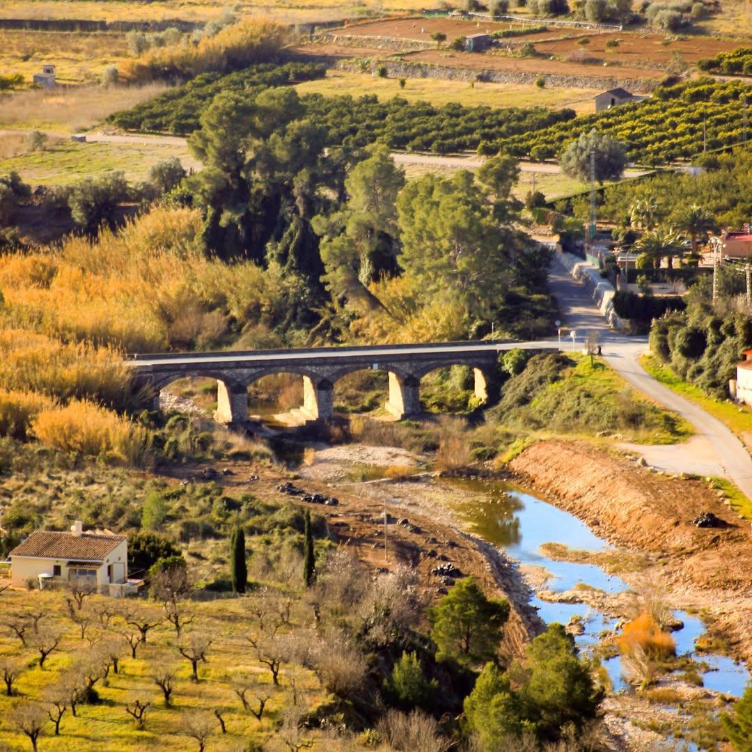Alcalalí, el pequeño gran imán turístico del interior de la Marina Alta Alcalalí, el pequeño gran imán turístico del interior de la Marina Alta