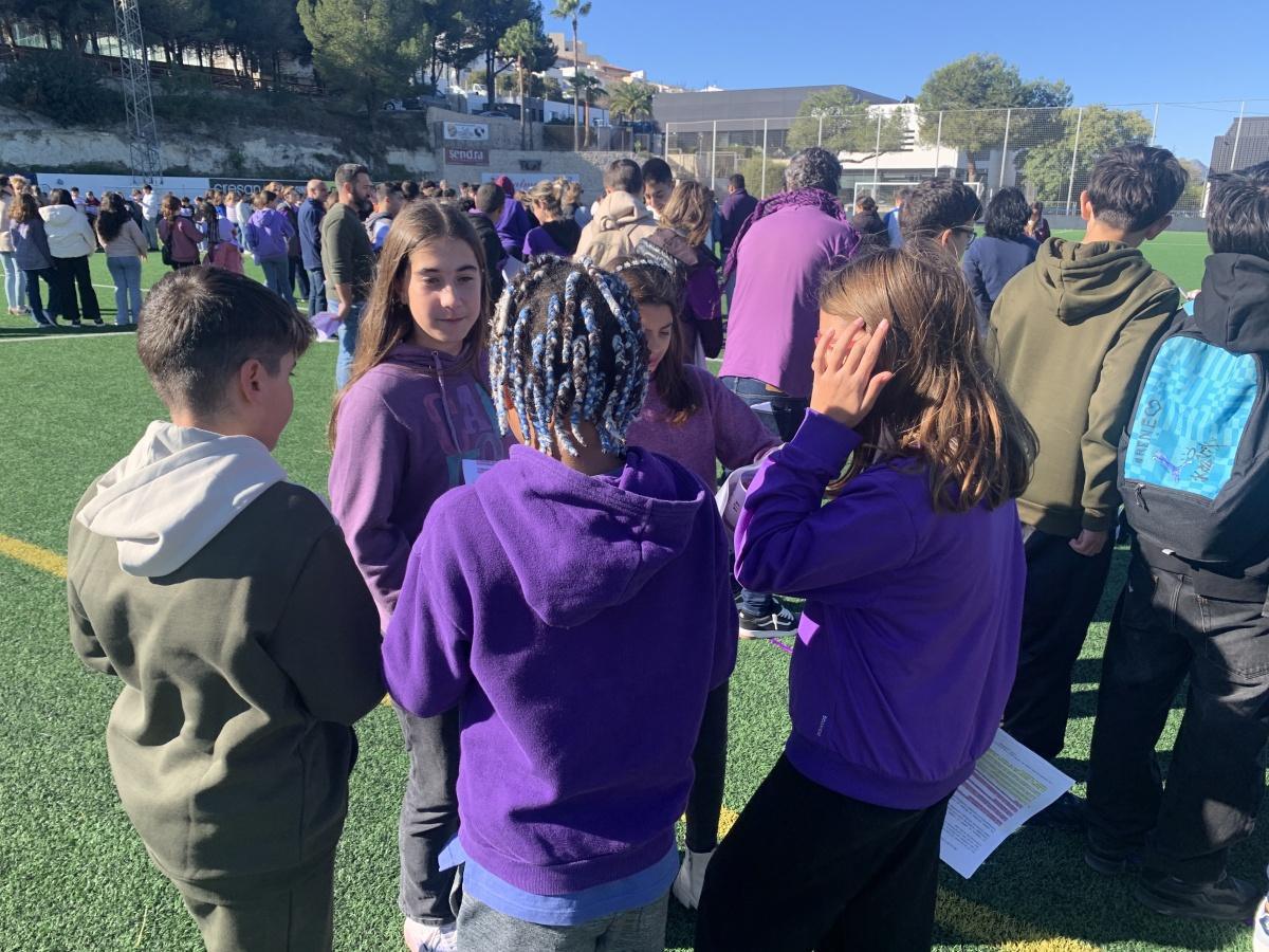 25N Benissa: Un lazo humano como muestra de apoyo a las víctimas de la violencia de género