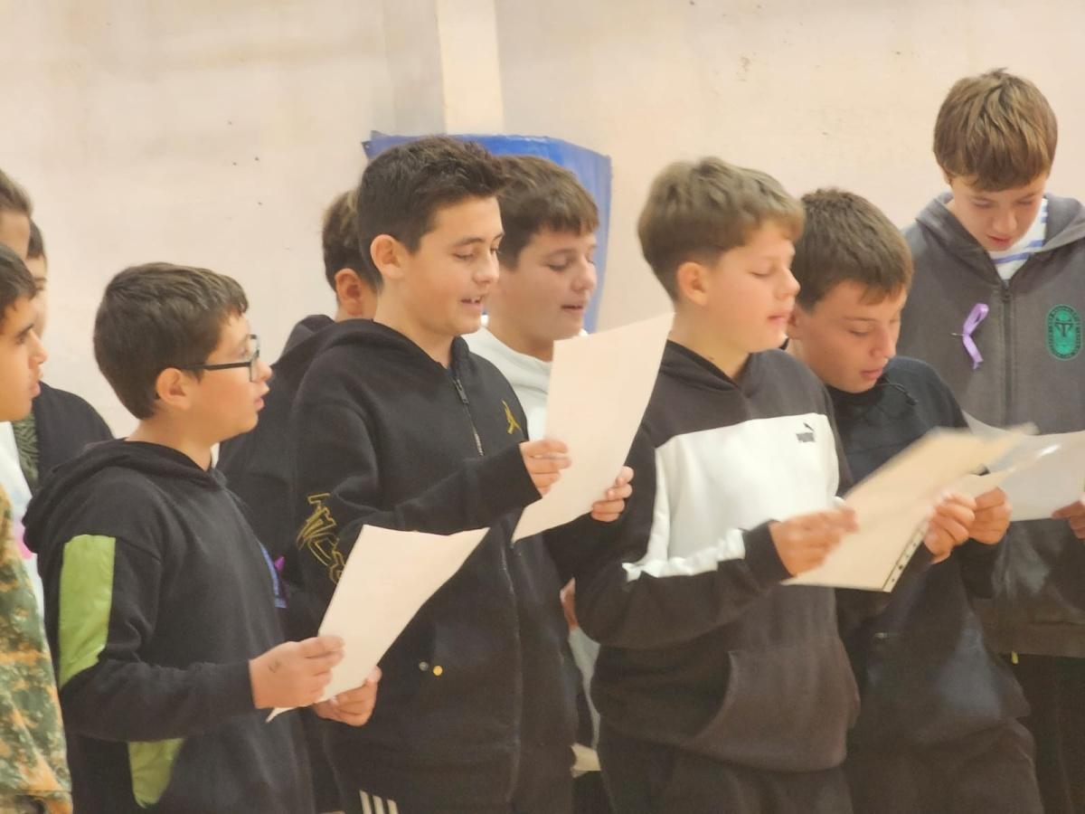 Calp conmemora el 25N con la implicación de los dos institutos del municipio Calp conmemora el 25N con la implicación de los dos institutos del municipio