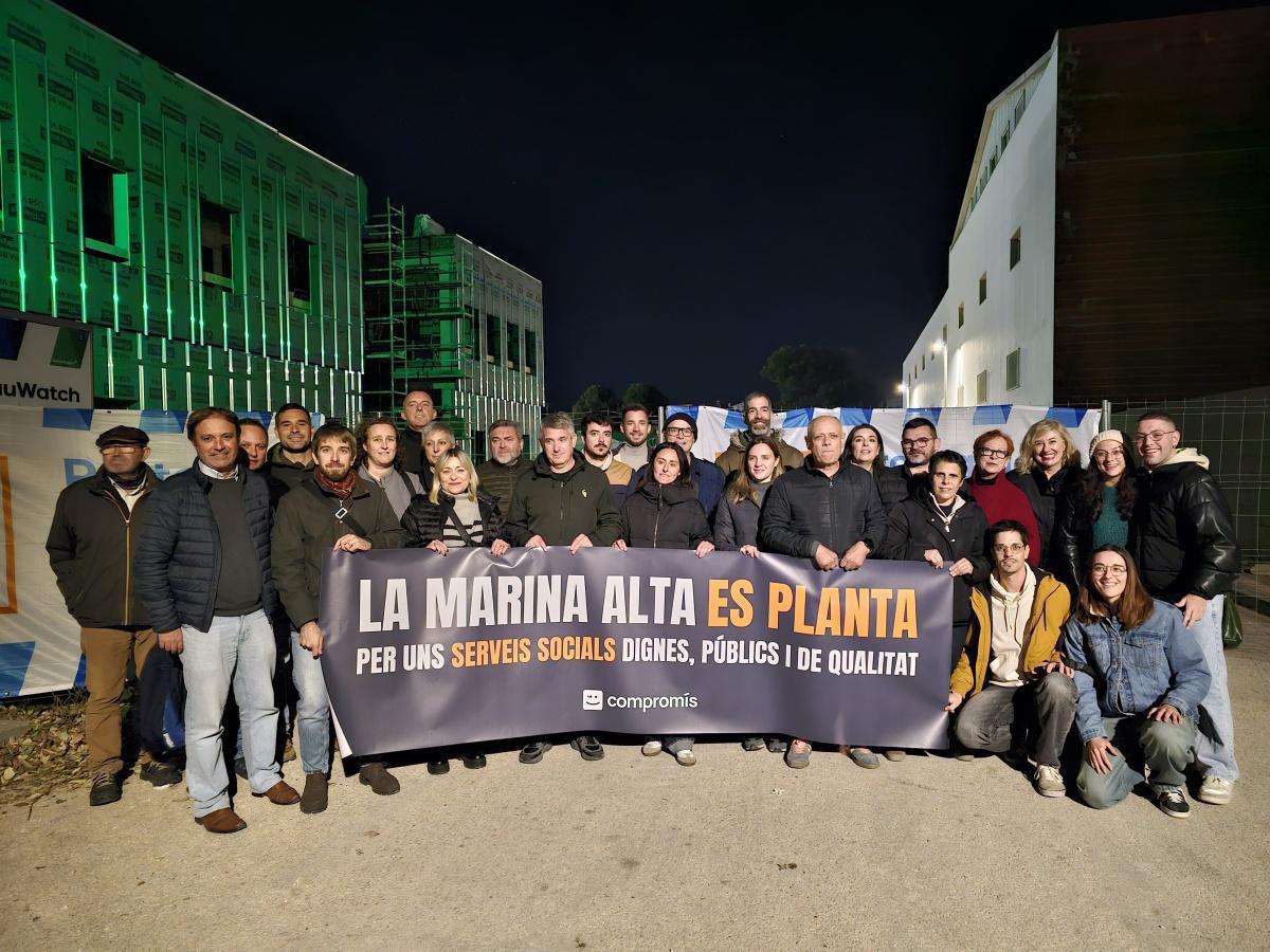 Movilización masiva en Gata: Más de un millar de personas exige unos servicios sociales públicos Movilización masiva en Gata: Más de un millar de personas exige unos servicios sociales públicos