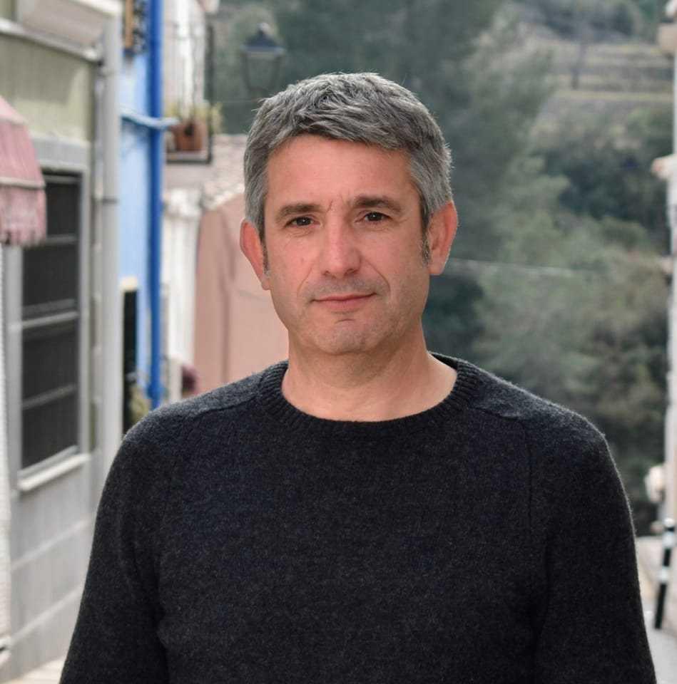 Dimisión del alcalde de Gata para facilitar el traspaso al PSOE, según el pacto firmado 