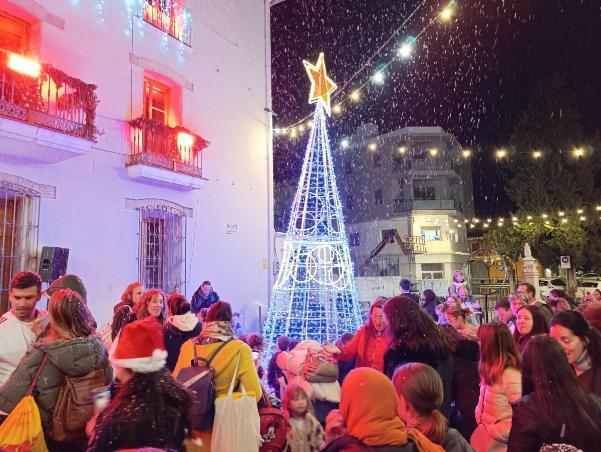 El Nadal ja s'ha encés a Ondara El Nadal ja s'ha encés a Ondara