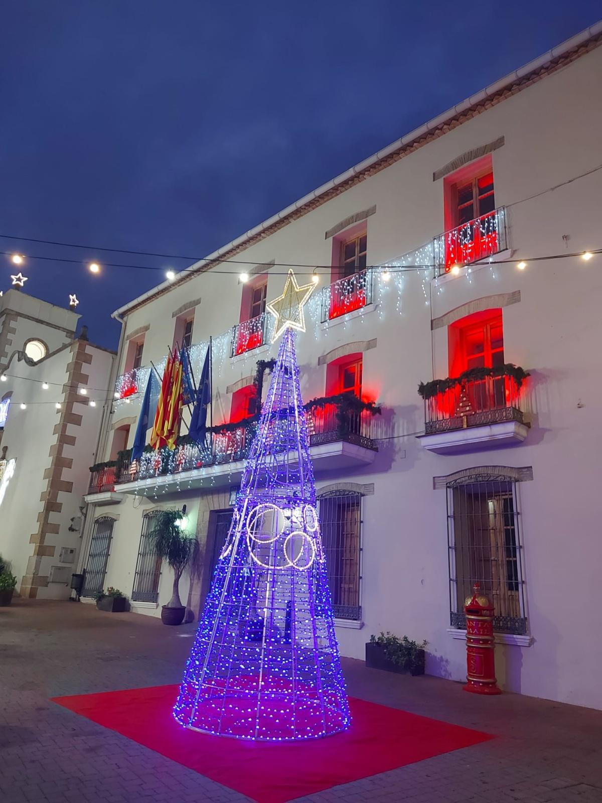 El Nadal ja s'ha encés a Ondara El Nadal ja s'ha encés a Ondara