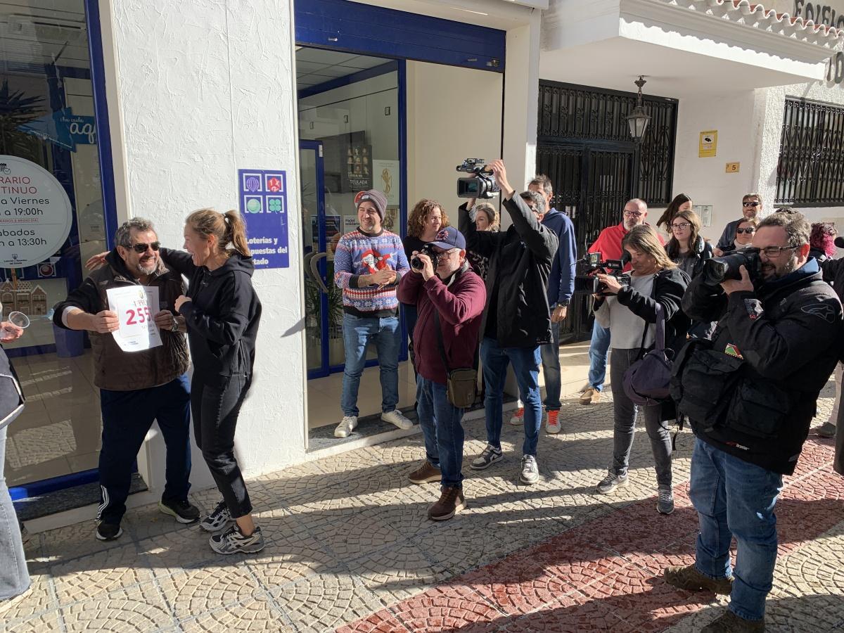 El 4º premio de la Lotería de Navidad reparte suerte en Moraira y Pedreguer El 4º premio de la Lotería de Navidad reparte suerte en Moraira y Pedreguer