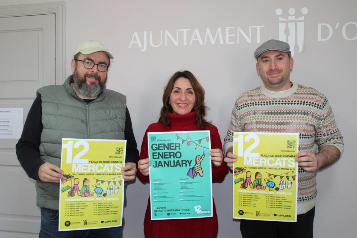 Ondara posa en marxa “12 Mercats” a la Plaça de Bous per fomentar el comerç de proximitat Ondara posa en marxa “12 Mercats” a la Plaça de Bous per fomentar el comerç de proximitat