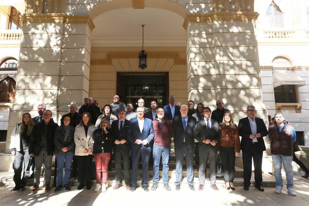 Un estudio financiado por la Diputación sobre la pesca de arrastre propone avanzar hacia la sostenibilidad