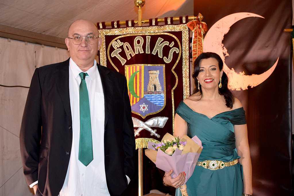 El Mig Any de Moros y Cristianos de Xàbia llena de color sus calles