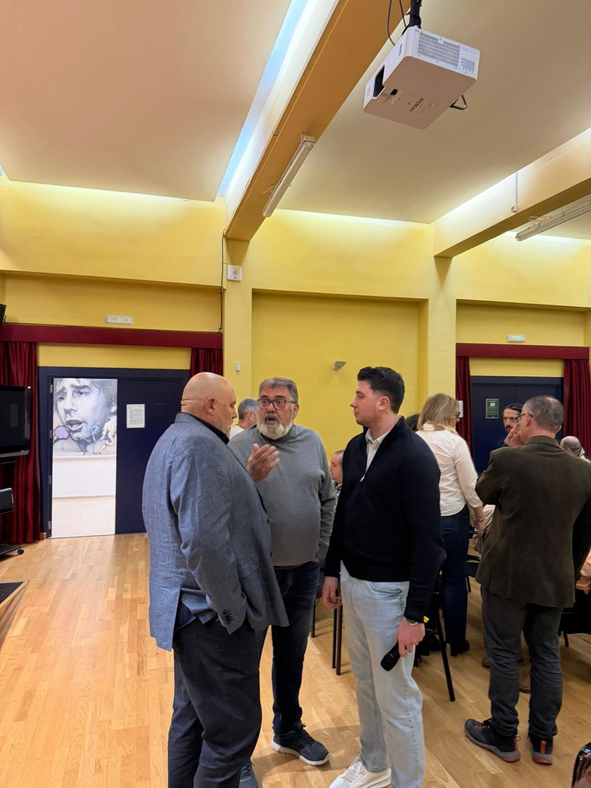 VOX Marina Alta reúne a simpatizantes y afiliados en un acto celebrado en Dénia