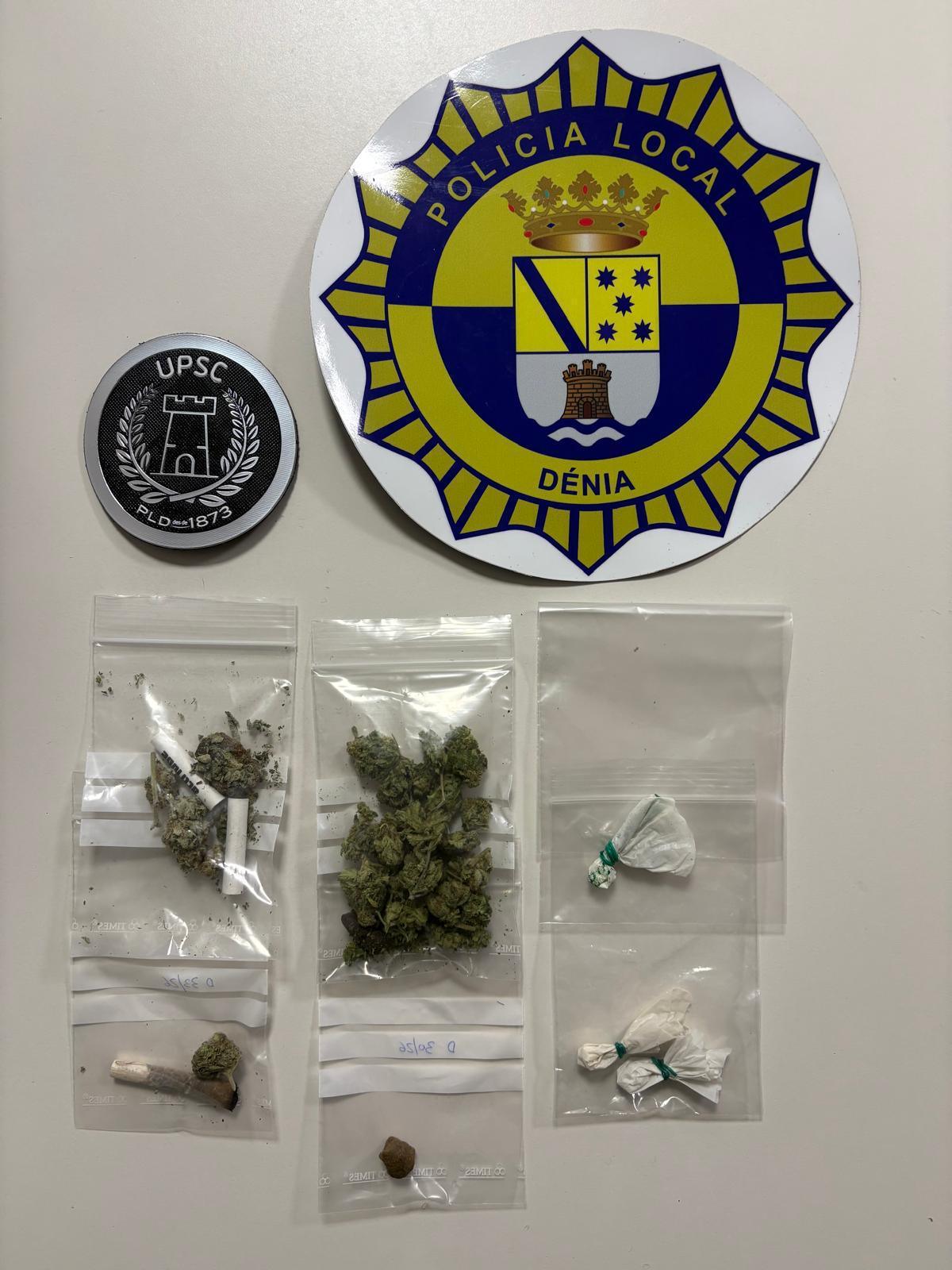 La noche del sábado en Dénia: ocho actas por tenencia de sustancias estupefacientes La noche del sábado en Dénia: ocho actas por tenencia de sustancias estupefacientes