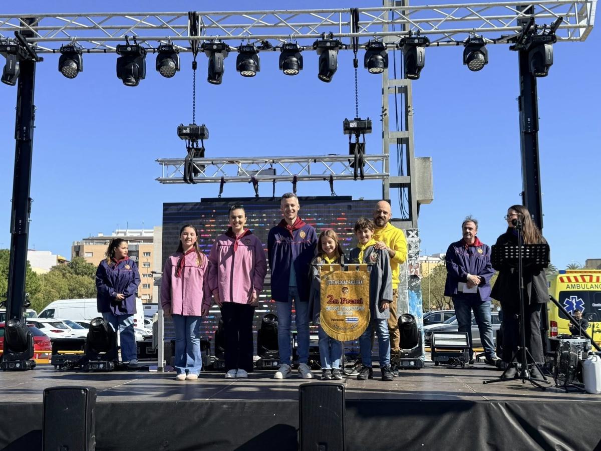 La Falla Centro de Dénia fa doblet amb el millor Ninot Indultat 