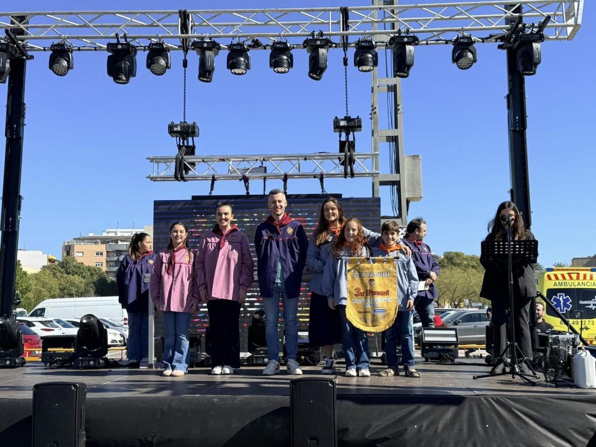 La Falla Centro de Dénia fa doblet amb el millor Ninot Indultat 