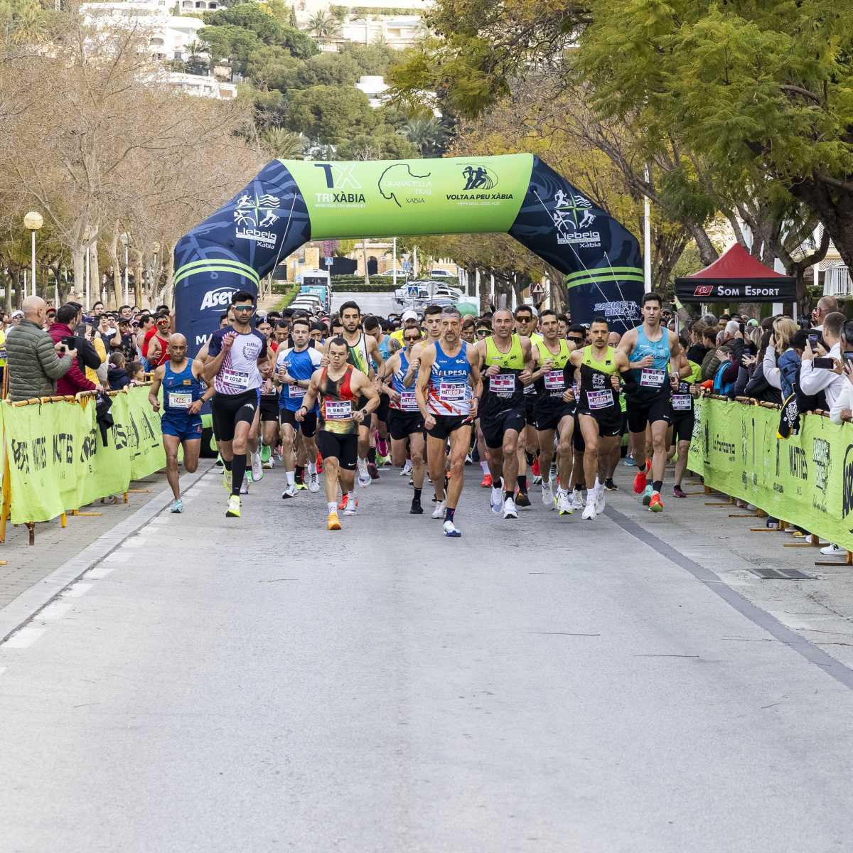 Xàbia late al ritmo del 10K con triunfos de Francisco López y María Isabel Ferrer Xàbia late al ritmo del 10K con triunfos de Francisco López y María Isabel Ferrer