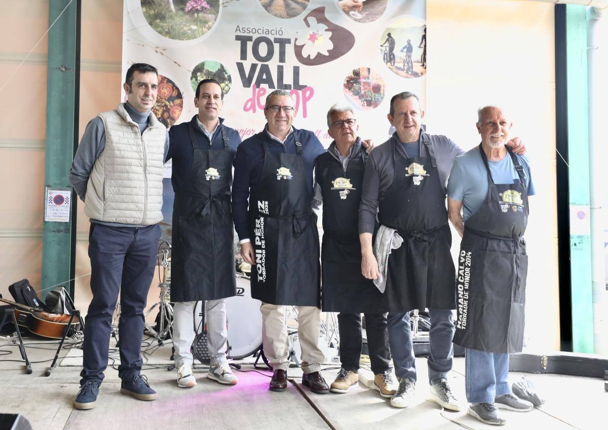 El presidente de la Diputación se convierte en Torraor d'Honor de la XIV Feria del Embutido de la Vall de Pop