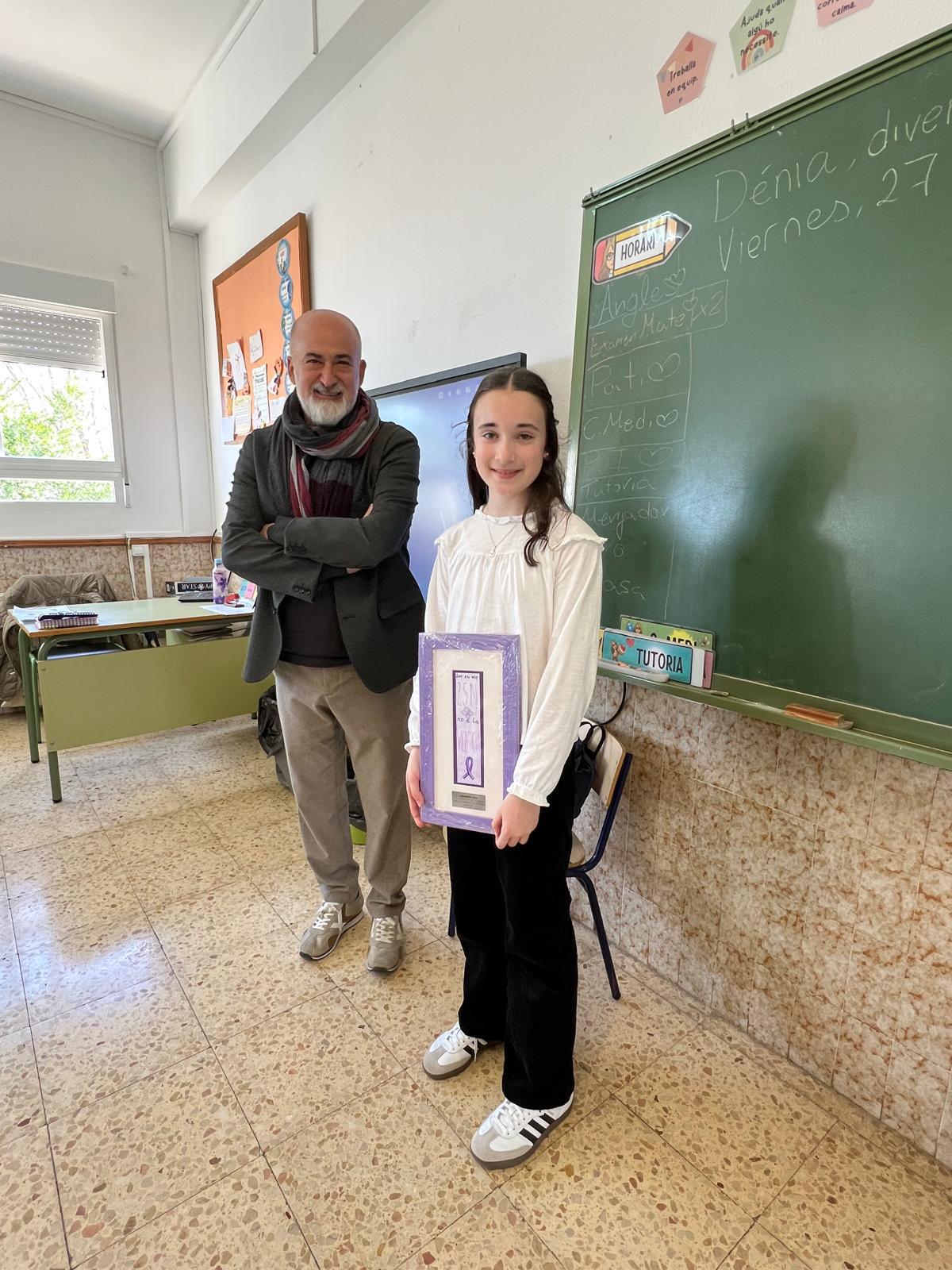 El Concurso de dibujo del 25N en Dénia nos deja trabajos como “La educación es la vacuna contra la violencia” 