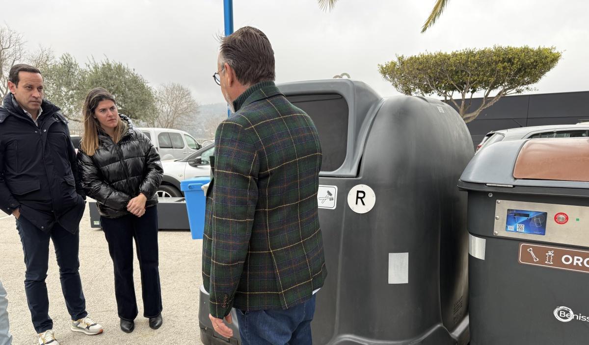 Benissa se prepara para reciclar y ahorrar en la tasa de basura con los nuevos contenedores inteligentes Benissa se prepara para reciclar y ahorrar en la tasa de basura con los nuevos contenedores inteligentes