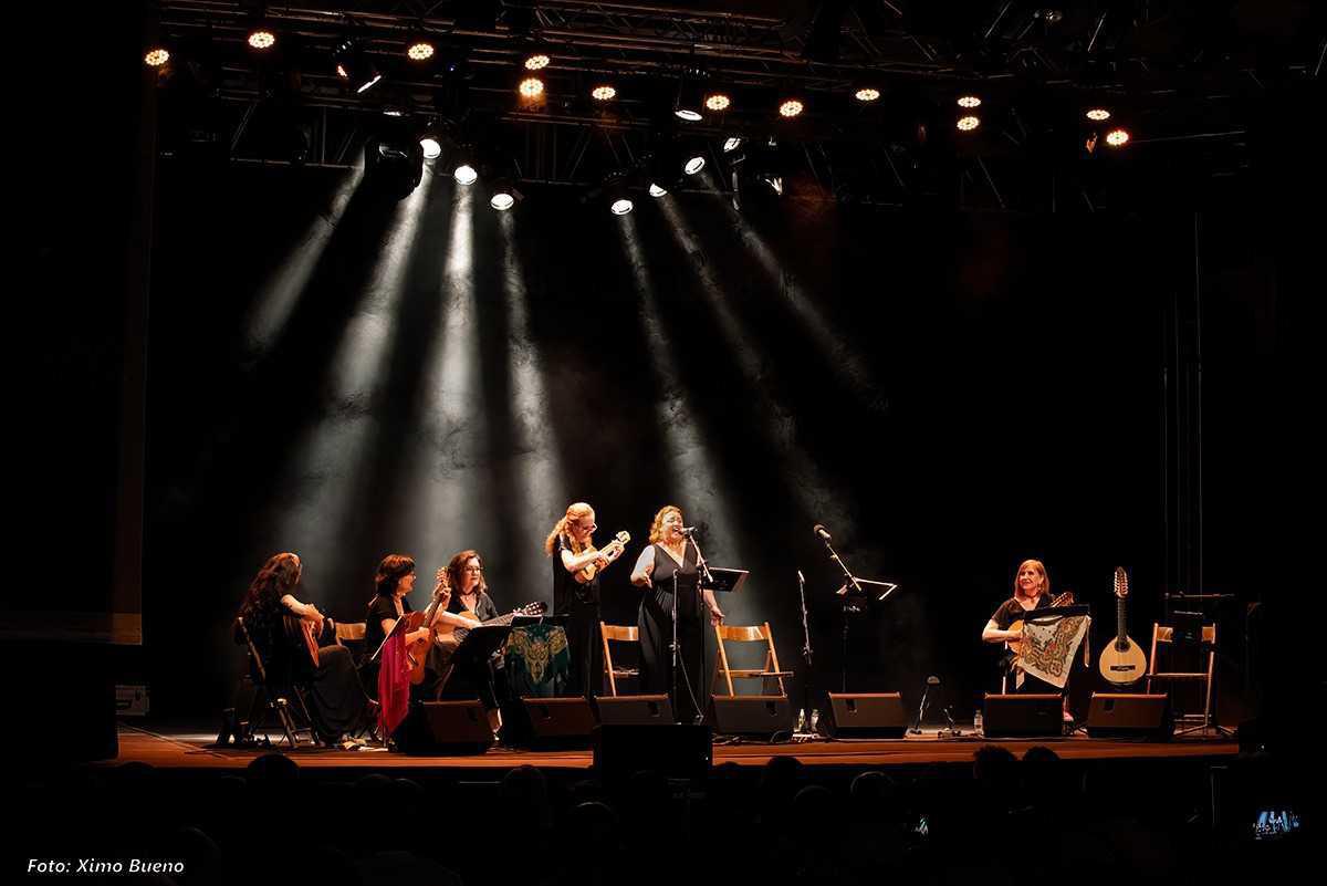 Karmento y La Romàntica del Saladar nos harán vibrar al ritmo de Xàbia Folk Karmento y La Romàntica del Saladar nos harán vibrar al ritmo de Xàbia Folk