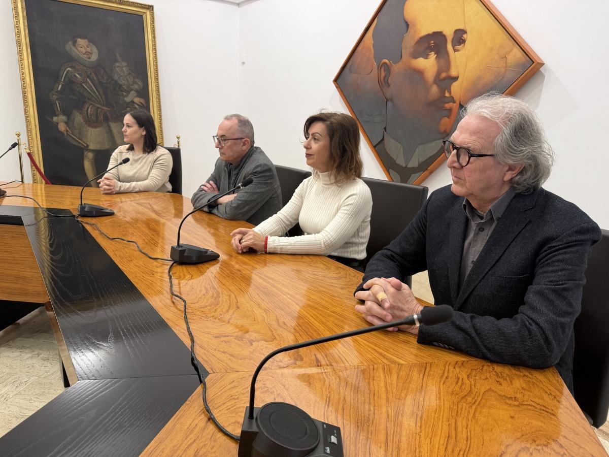 La Universitat de València y el Ayuntamiento de Dénia firman un convenio para dar luz verde a una sede universitaria