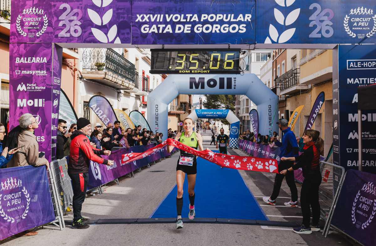 Robert Harrison y María Isabel Ferrer se imponen en la prueba del Circuit a Peu Marina Alta 2026 celebrada en Gata de Gorgos