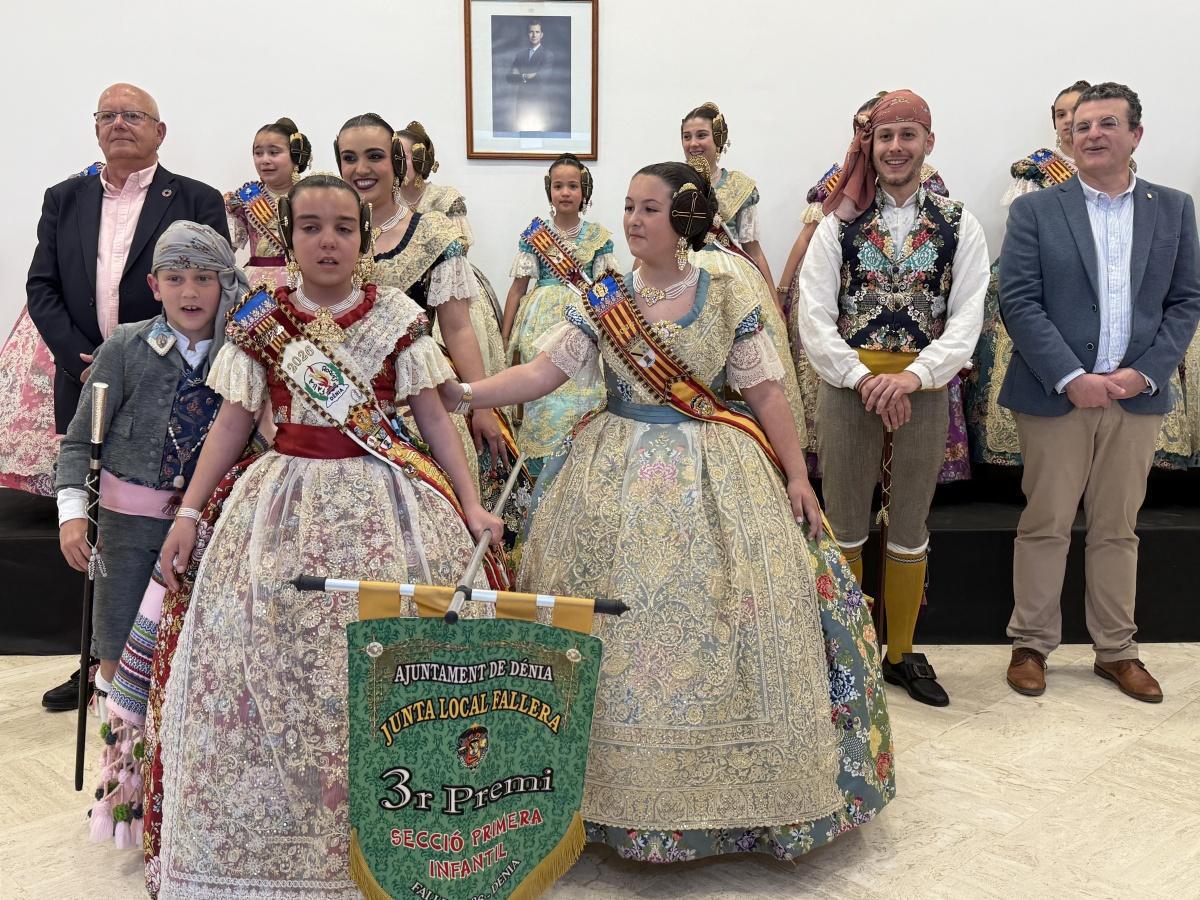 Diana y Baix la Mar se llevan los primeros premios de las Fallas Infantiles de Dénia