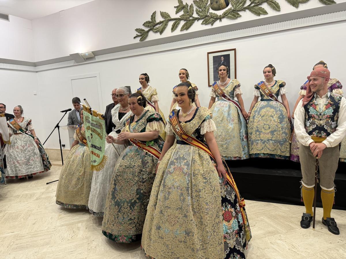 Centro y Port Rotes se llevan el oro fallero de Dénia