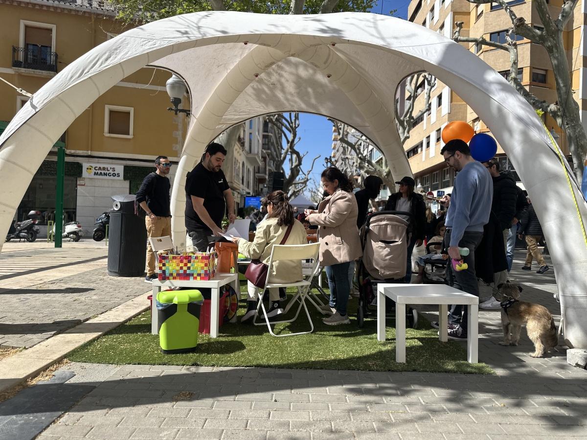 Dénia Stock transforma els carrers en un aparador a l’aire lliure 