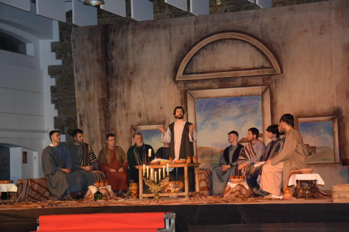 Més d’un miler de persones viuen a Ondara una espectacular representació de La Passió consolidada com a atractiu cultural i turístic