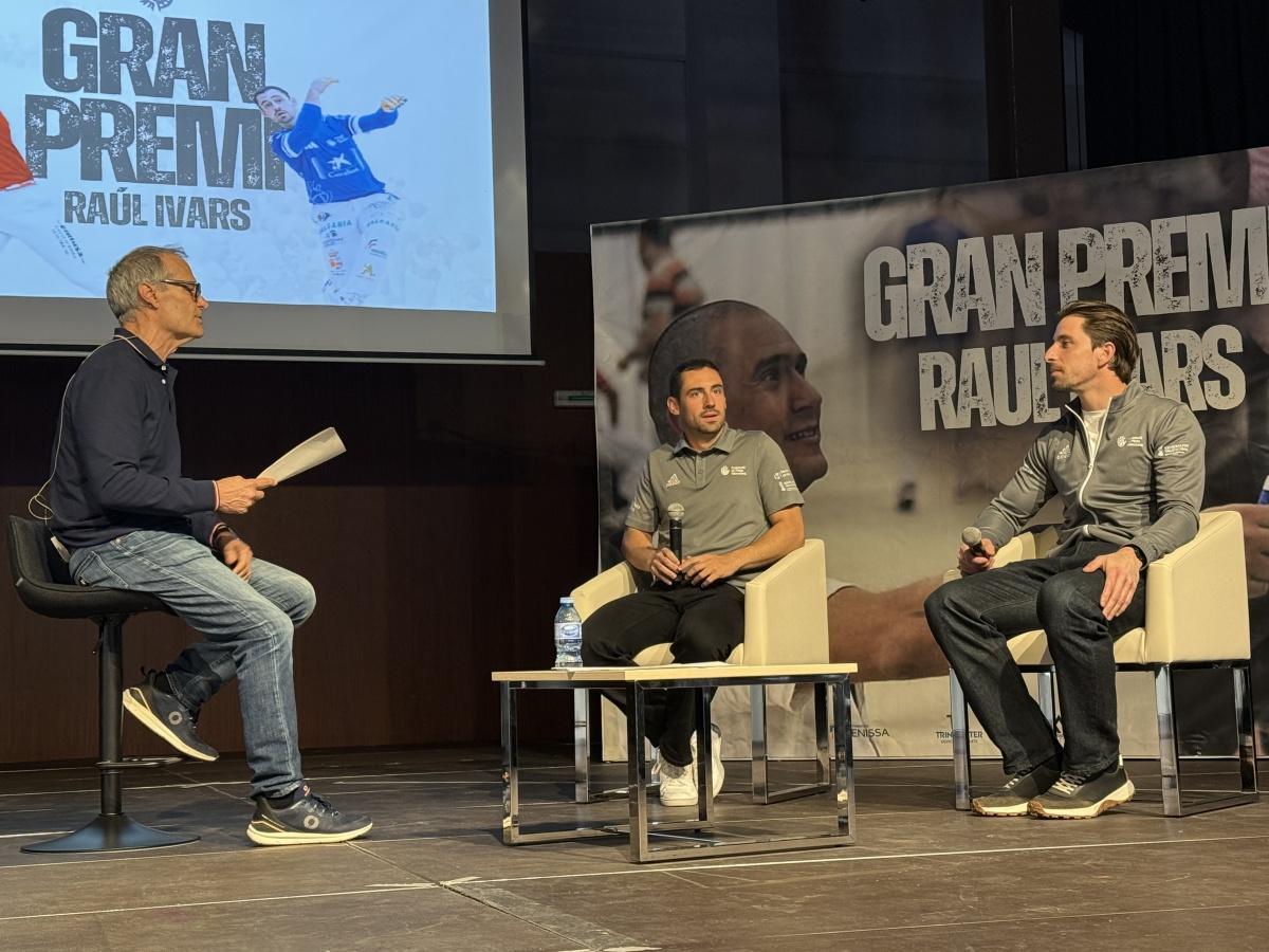 El Gran Premi de Pilota Raúl Ivars debuta con un duelo inédito entre Giner y Puchol II en Benissa