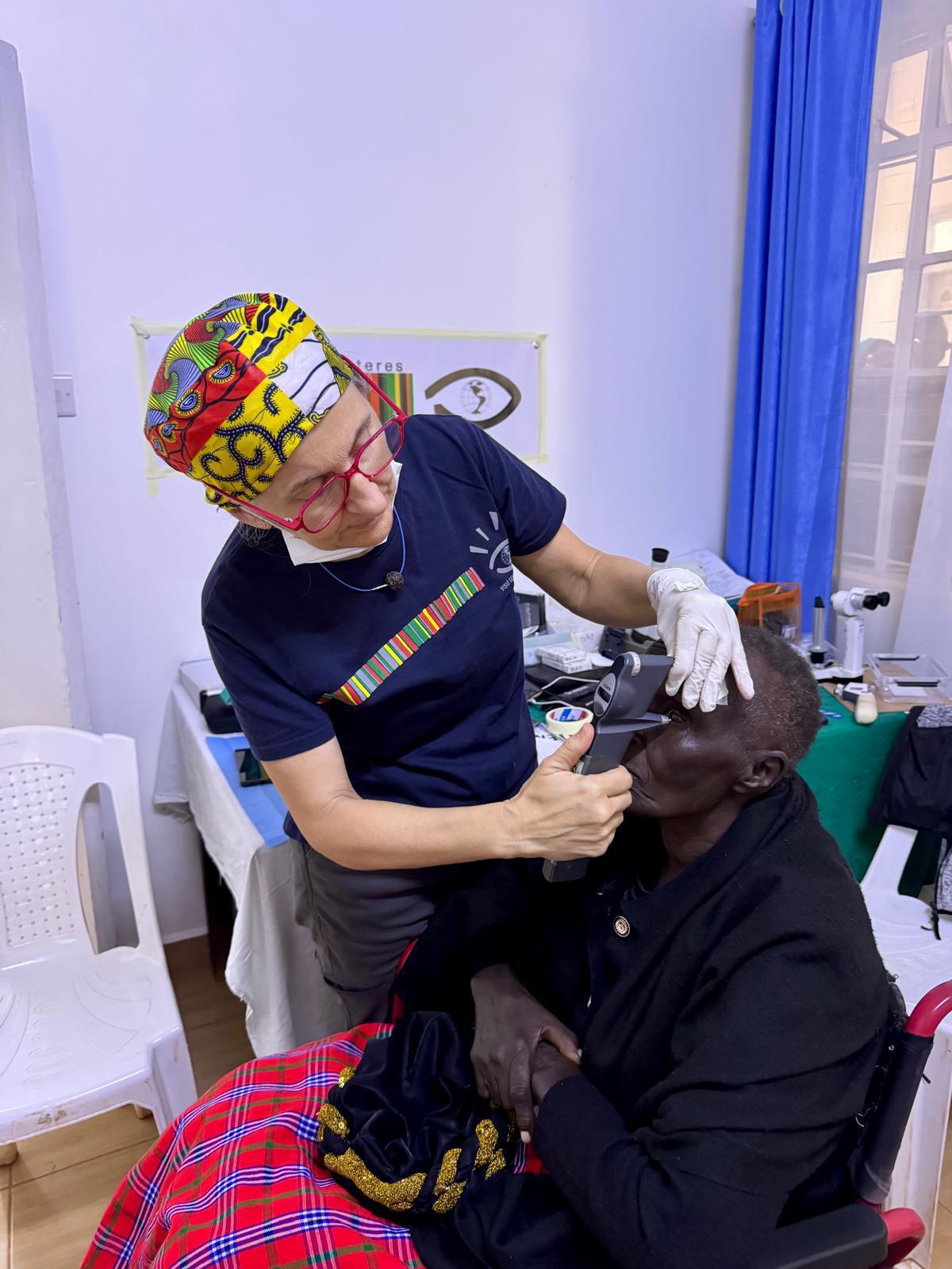 Visió sense Fronteres lleva a cabo 235 operaciones de cataratas en una nueva misión en Kenia