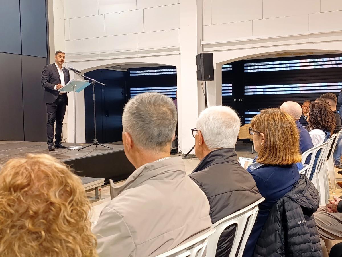 “Catàleg general de noms i cognoms d’Ondara”: Robert Miralles traça la memòria dels llinatges del poble