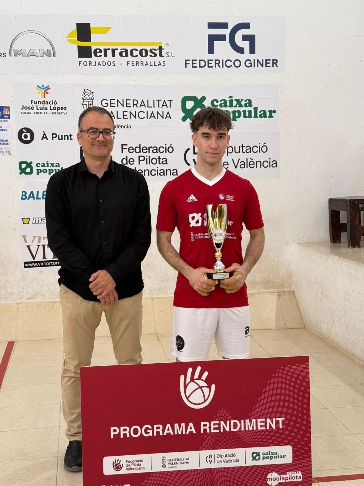 Ondara celebra dos títols autonòmics de pilota valenciana en raspall masculí Ondara celebra dos títols autonòmics de pilota valenciana en raspall masculí