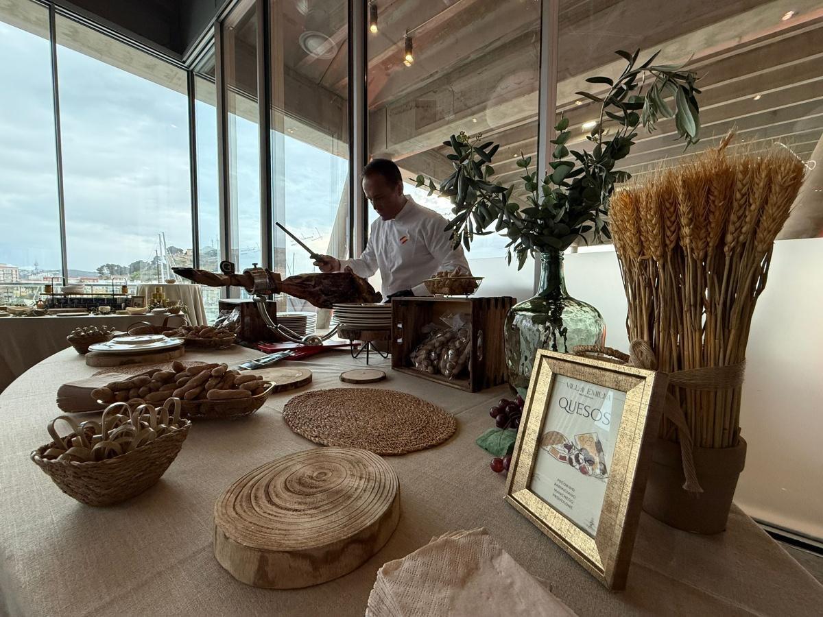 Los versos que conquistan: Jacob Lorenzo y Magda Añon, premios de Poesía Adolfo Utor