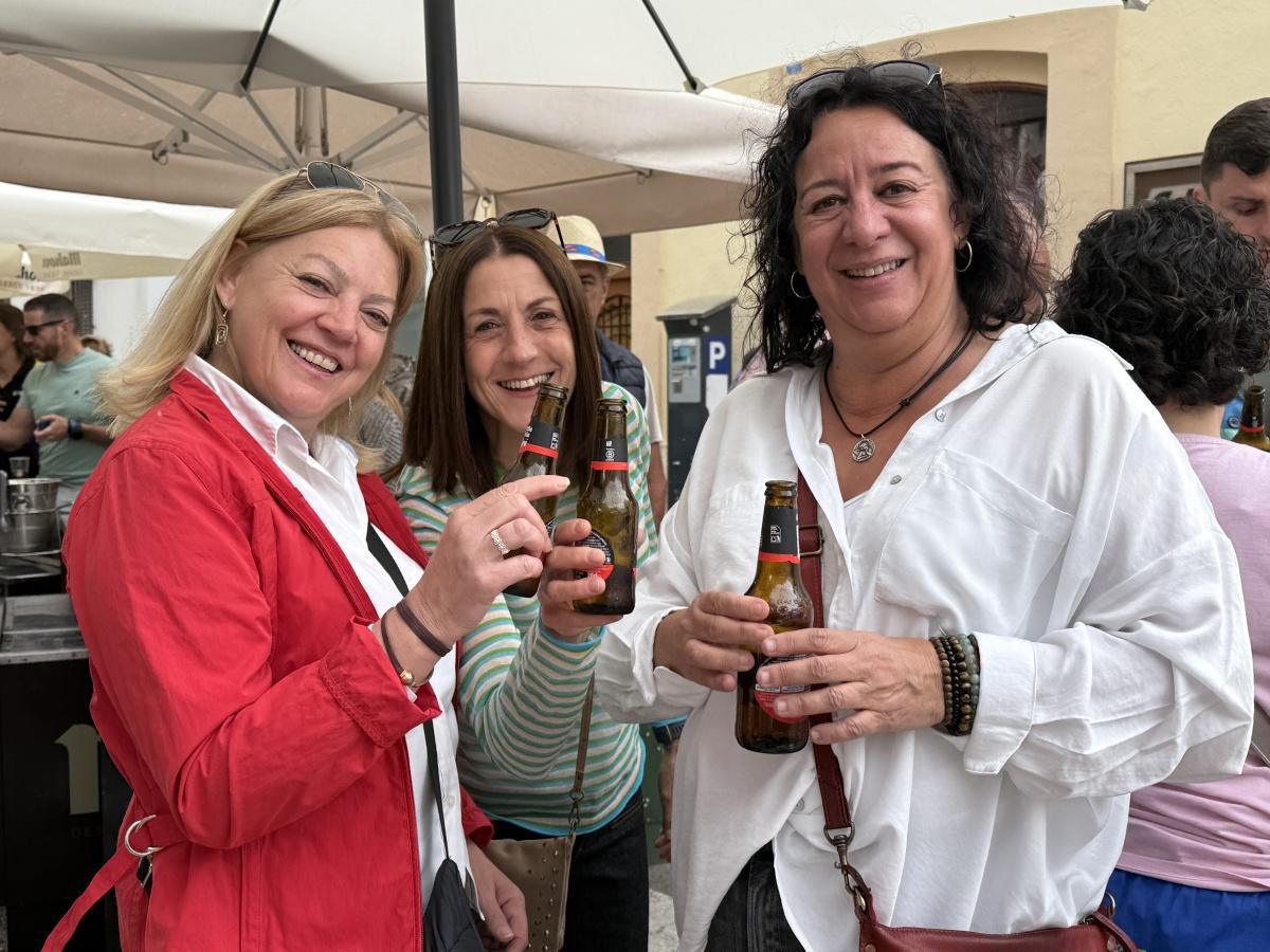 Benissa s’aboca al carrer en un multitudinari Dia de les Paelles de la Puríssima Xiqueta