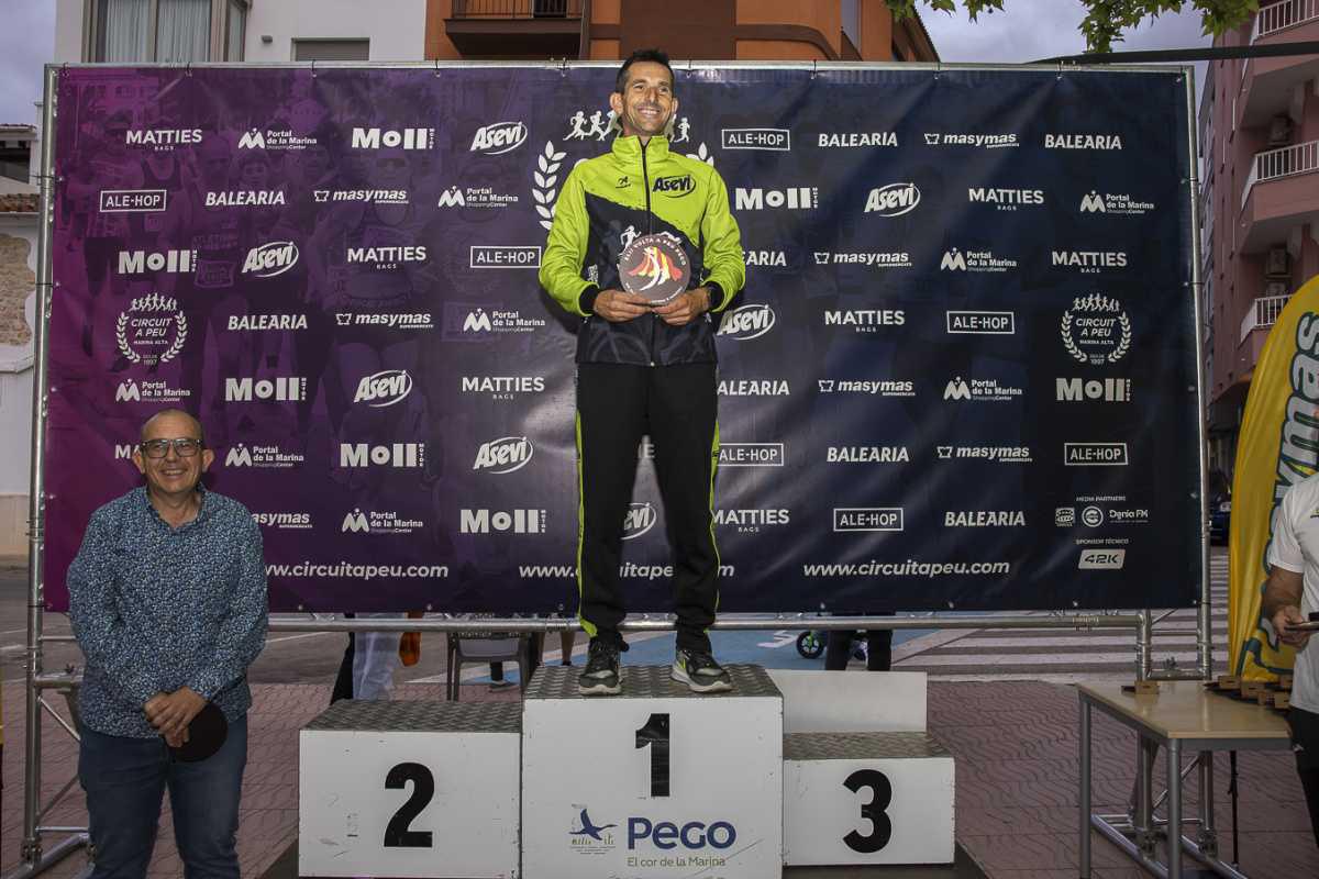 Circuit a Peu de la Marina Alta: José Manuel Gª Barragán y M. Isabel Ferrer triunfan en Pego