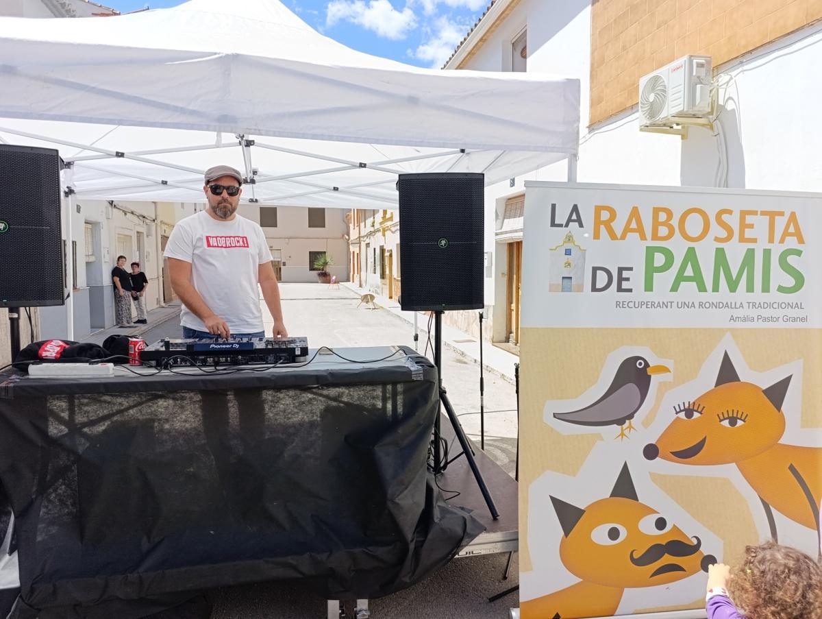 Pamis es bolca en l’homenatge a La Raboseta amb una jornada multitudinària i solidària Pamis es bolca en l’homenatge a La Raboseta amb una jornada multitudinària i solidària