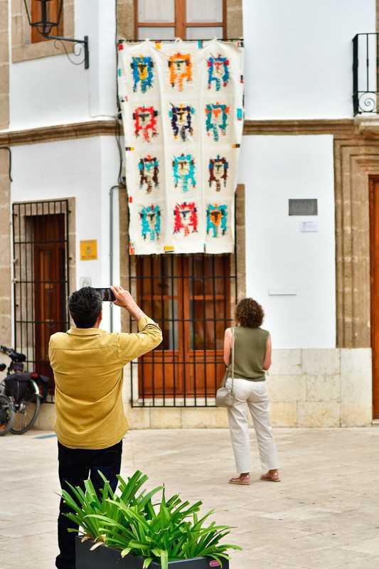 Art al Vent cambia de escenario y volverá a llenar Gata de arte colgado al cielo Art al Vent cambia de escenario y volverá a llenar Gata de arte colgado al cielo