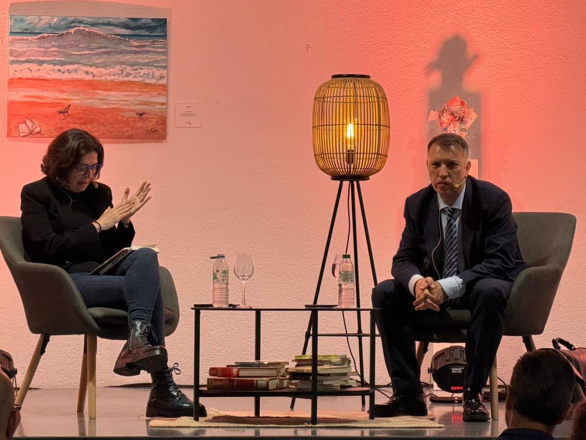 “Diàlegs" en Els Poblets acull el jurista Joaquim Bosch en una reflexió sobre els desafiaments de la democràcia “Diàlegs" en Els Poblets acull el jurista Joaquim Bosch en una reflexió sobre els desafiaments de la democràcia