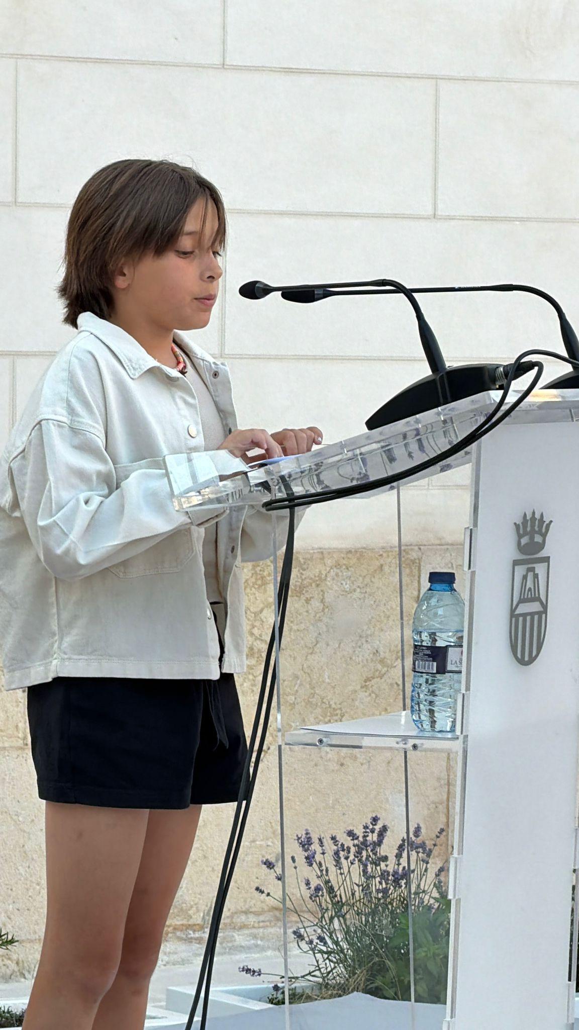 Los alcaldes de la historia democrática de Benissa se reúnen en una multitudinaria inauguración del Ayuntamiento