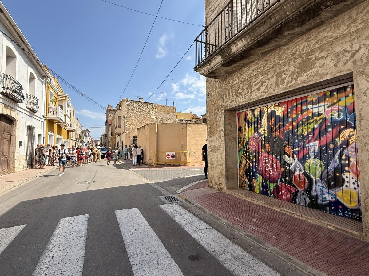 Els carrers del Verger es convertixen en un gran llenç amb Safari Art