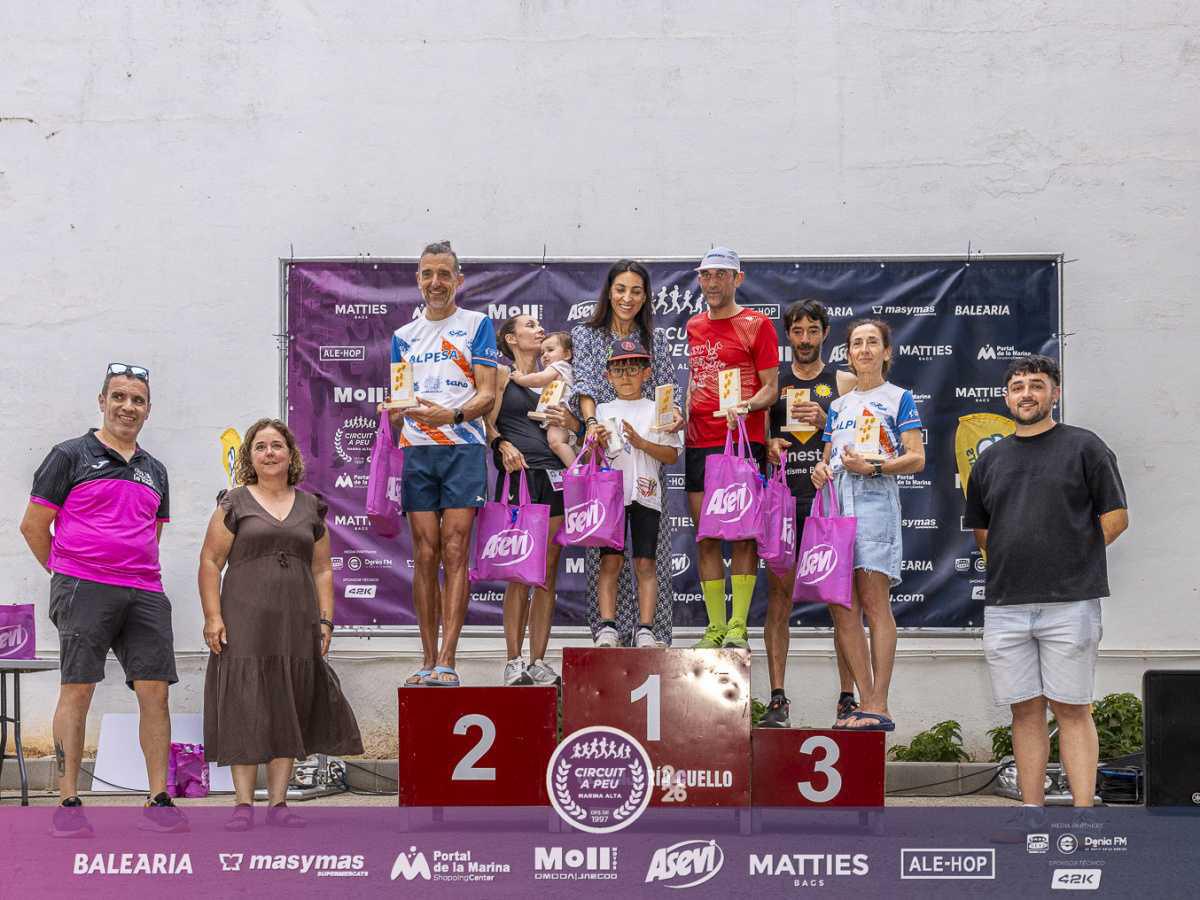 Hicham Anfalous y Patricia Porter inauguran palmarés en el Circuit a Peu de La Xara Hicham Anfalous y Patricia Porter inauguran palmarés en el Circuit a Peu de La Xara