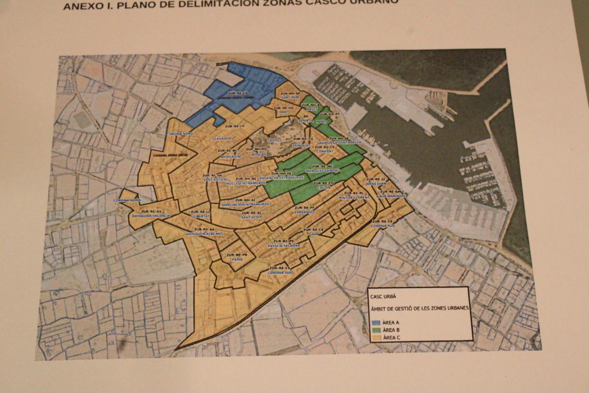 La vivienda turística del casco urbano de Dénia se reducirá casi a la mitad con la nueva ordenanza La vivienda turística del casco urbano de Dénia se reducirá casi a la mitad con la nueva ordenanza