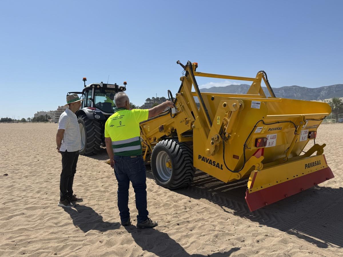 Generalitat y Ayuntamiento continúan enfrentándose por los lavapiés de las playas de Dénia Generalitat y Ayuntamiento continúan enfrentándose por los lavapiés de las playas de Dénia