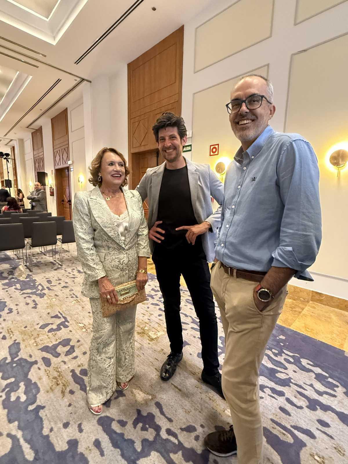CEDMA reclama menos burocracia y más apoyo a las empresas en la gala de sus XVIII Premios CEDMA reclama menos burocracia y más apoyo a las empresas en la gala de sus XVIII Premios