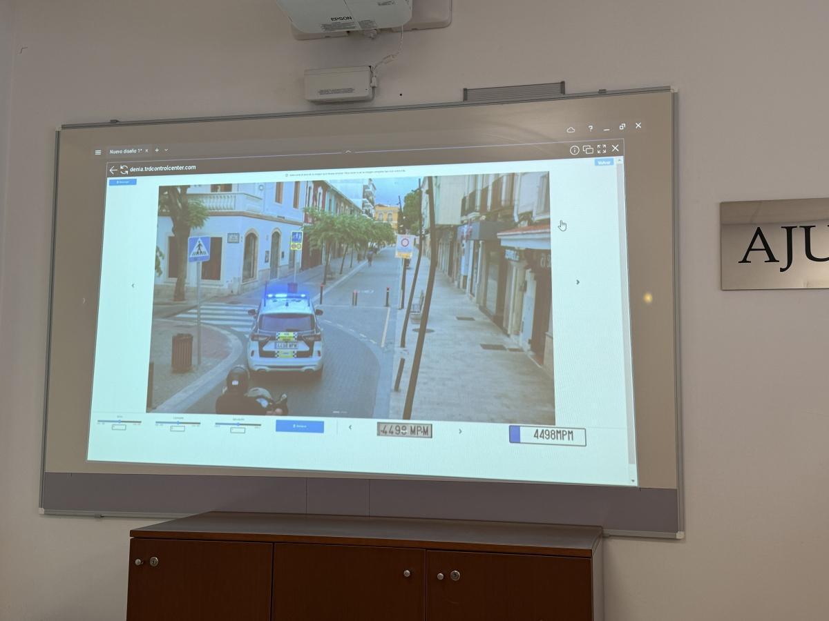 250 cámaras convierten a Dénia en una ciudad vigilada en tiempo real 250 cámaras convierten a Dénia en una ciudad vigilada en tiempo real