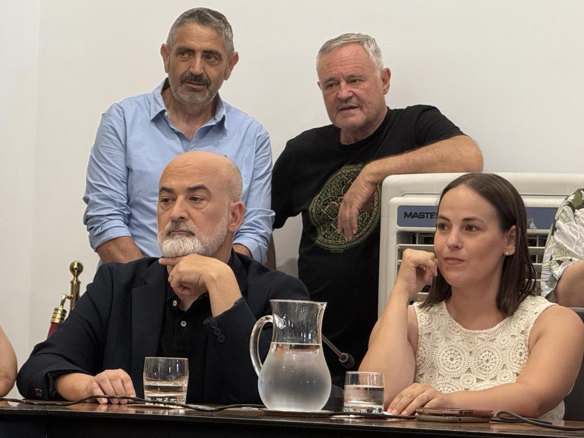 Vicent Grimalt baja el telón de una etapa de once años en la Alcaldía de Dénia