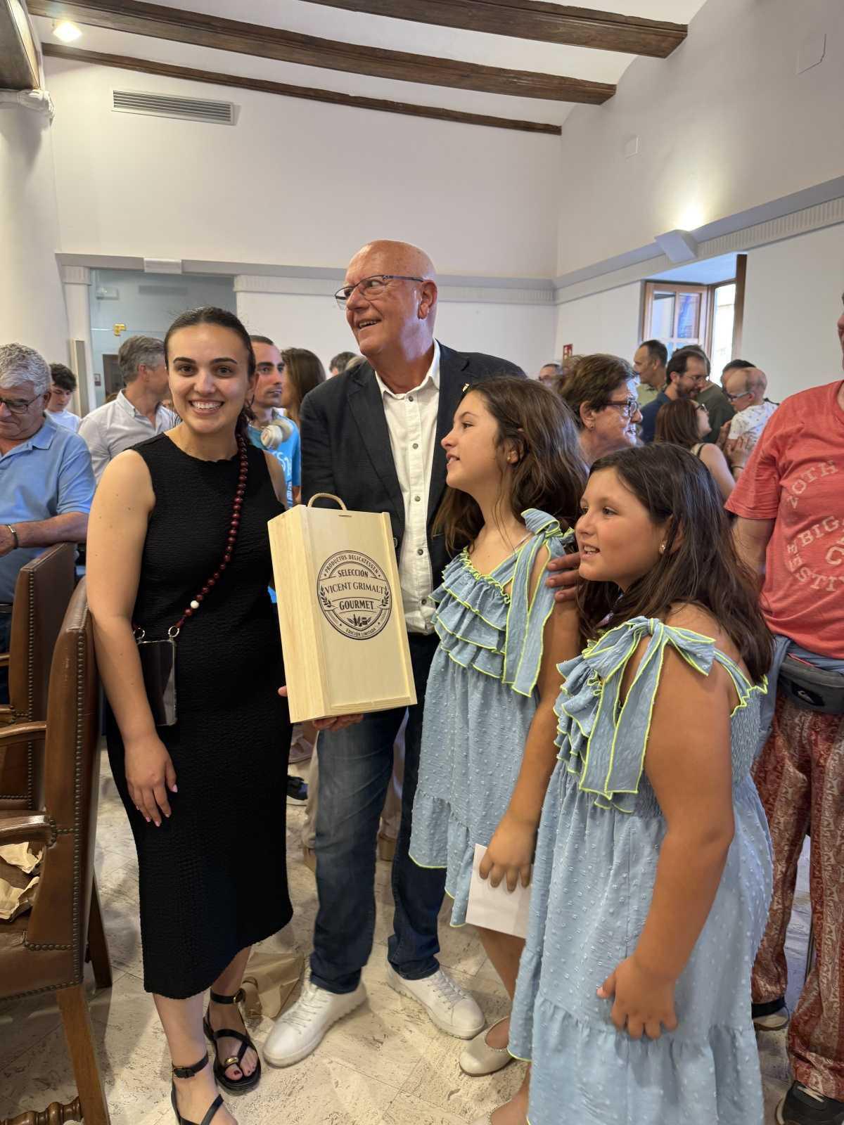 Vicent Grimalt baja el telón de una etapa de once años en la Alcaldía de Dénia Vicent Grimalt baja el telón de una etapa de once años en la Alcaldía de Dénia
